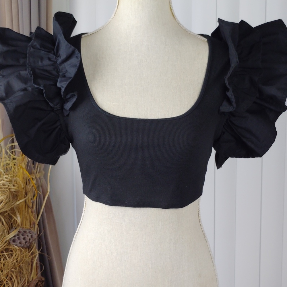 Zara Black Stretch Ruffled Sleeves Top. - Picture 2 of 14